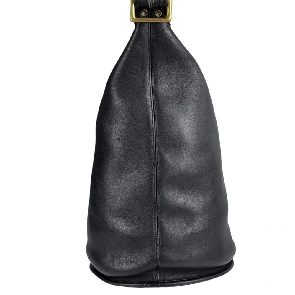 COACH VINTAGE 80S EXTRA LARGE BLACK GLOVETAN LEATHER CLASSIC DUFFLE SAC FEED BAG
